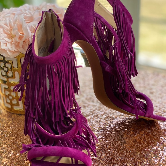 Fringe - Picture 8 of 8